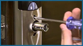 logo-image - 8-commercial-locksmith-services